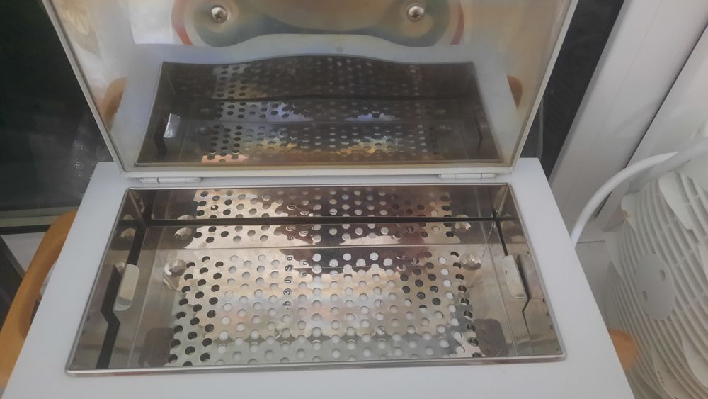 Сухожар, белый, почти новый