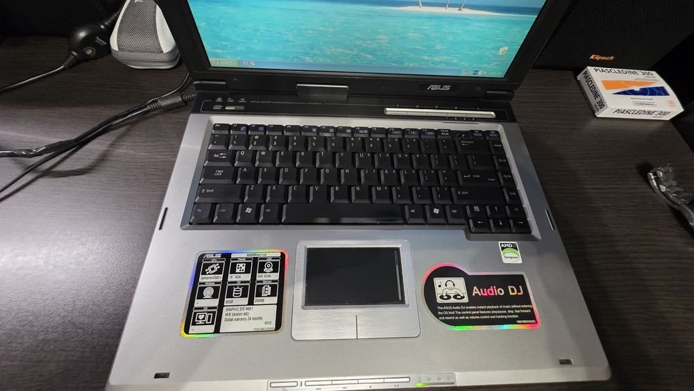 Laptop Retro ASUS A6000 (A6U) – Pentru Colecționari
