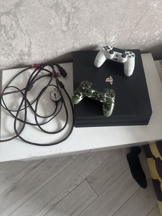 PS 4 PRO 2 геймпада