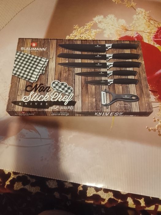 Set nou pentru bucătărie