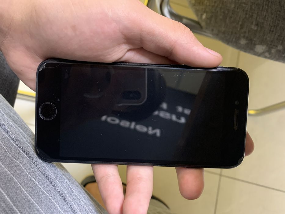 Iphone Se2020. Ishlashi zor