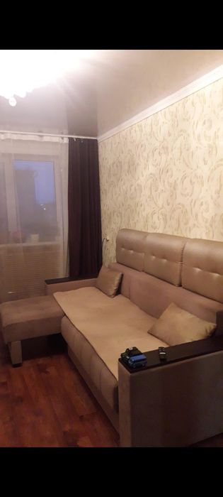 Продам квартиру 3-х комнатную