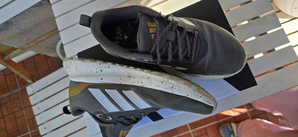 Adidas маратонки  41 ⅓