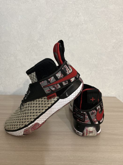 Nike Air Zoom UNVRS оригинал