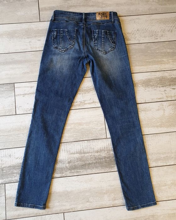 Продавам Дънки Десигуал