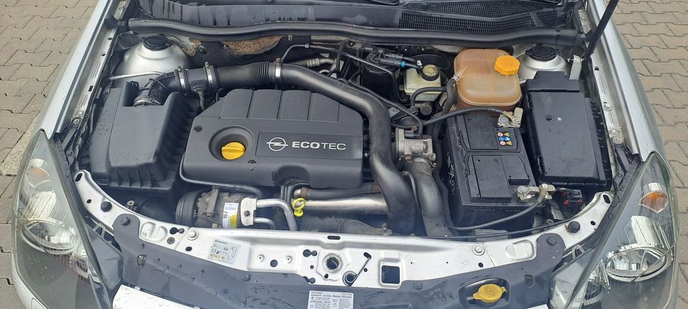OPEL Astra 2005 — imagine 5
