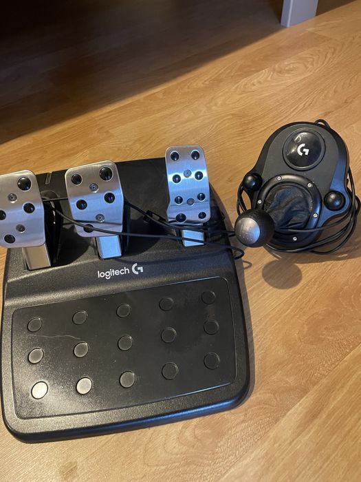 Vand volan LOGITECH G29 + Schimbator