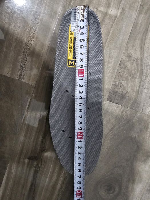 Bocanci militari Magnum nr 41, dimensiune talpic 26,5 cm, talpă vibram