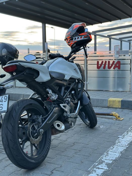 Honda cb125r 2018