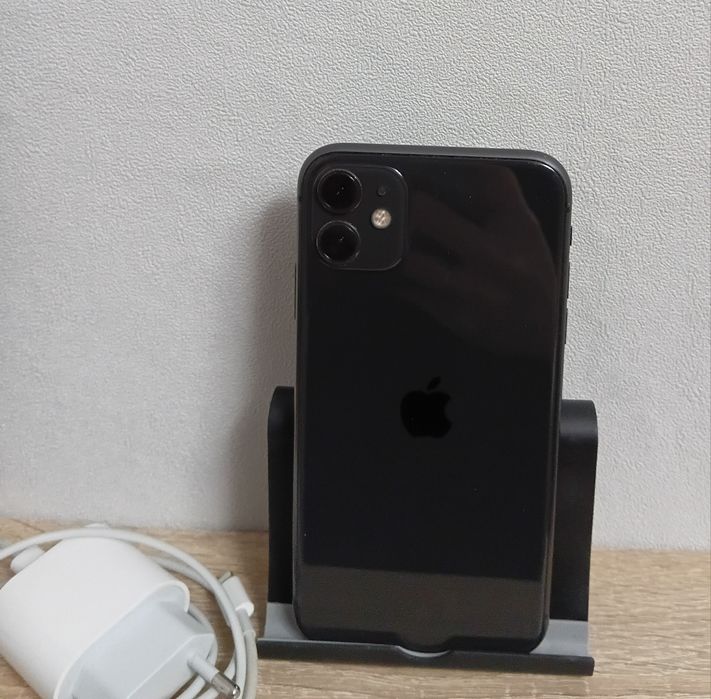 IPhone 11, Акб 75% .