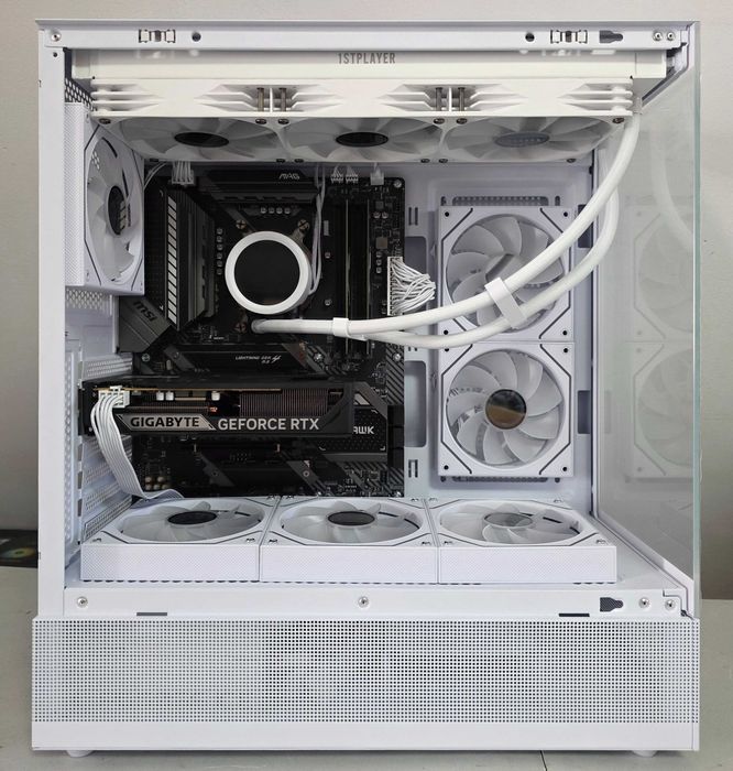 PC Gaming AMD Ryzen 7 5700X RTX 5060 32GB RAM