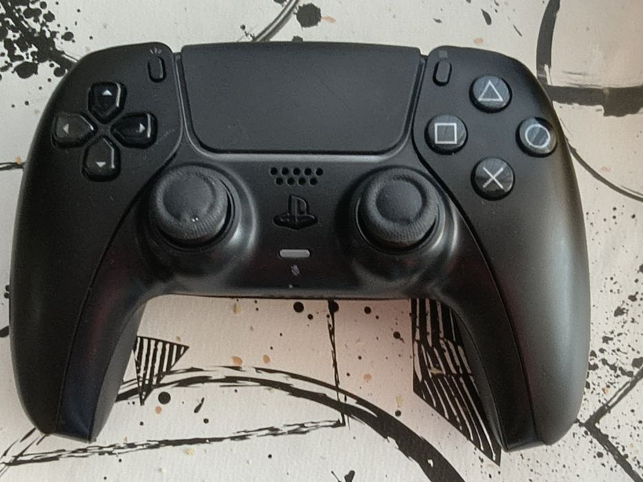 Джойстик за ps5 черен