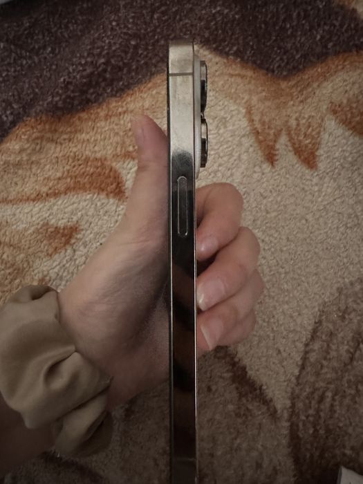 Айфон 14 про чехол берем қасына