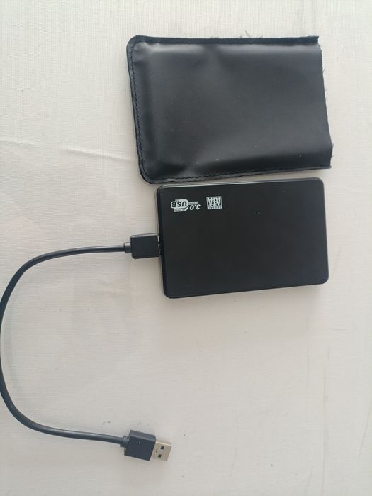 Внешний жесткий диск  1000гб