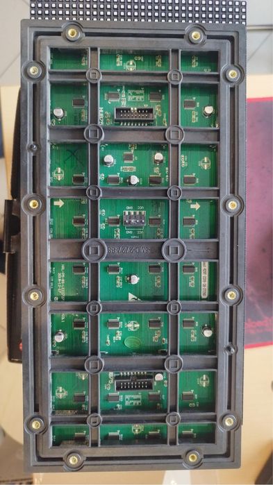 Светодиодный экран