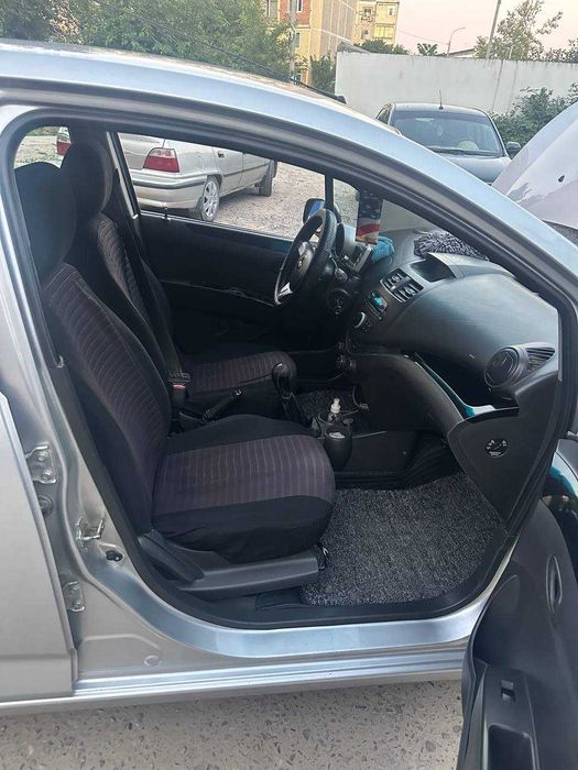 Chevrolet Spark 2016 yil 2 pozisiya