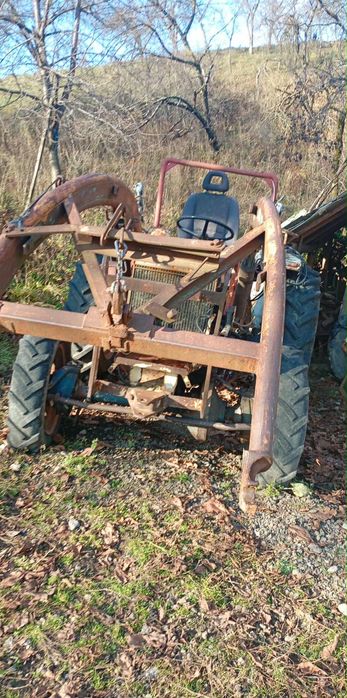 Tractor Fiat 415 4x4 cu încărcător