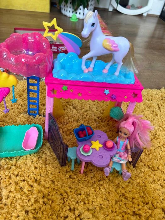 Комплект за игра Barbie Chelsea Doll and Pegasus, барби с пегасус