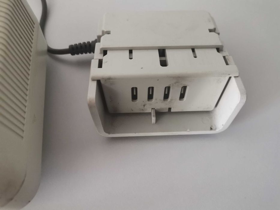 Зарядно GAZELLE Giant 29.3v 1.8A