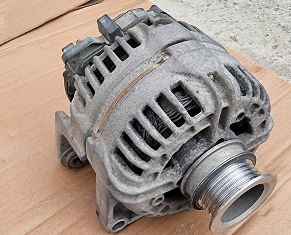Alternator 1.6i Z16XEP Opel Astra G/Astra H/Zafira B/Meriva