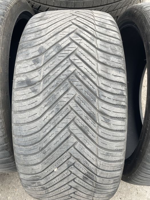 235 35 19 Hankook