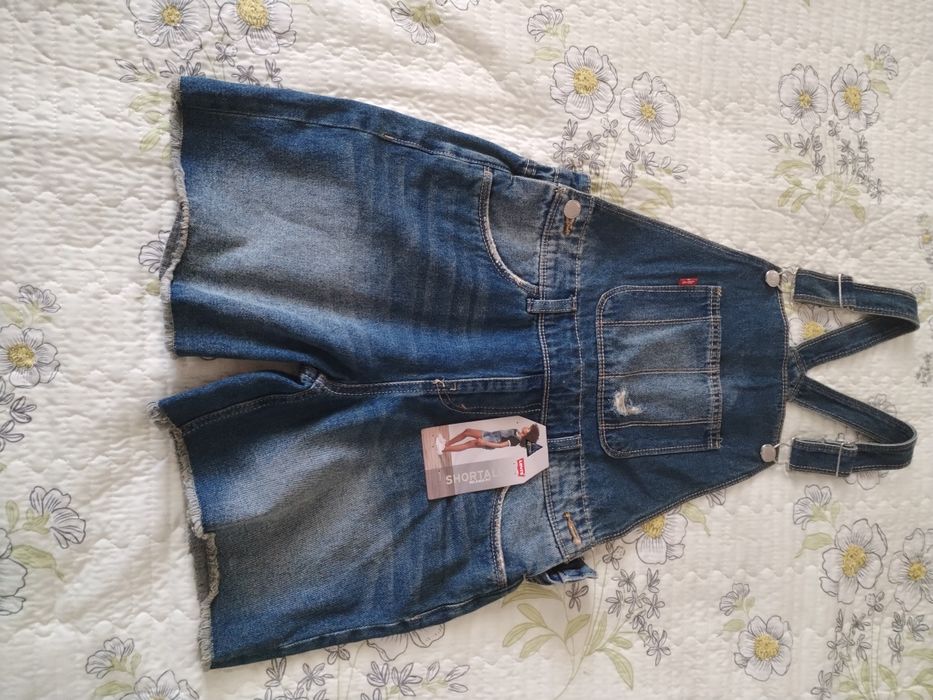 Комбинезон Levis, с Америки, на девочку 10-12лет
