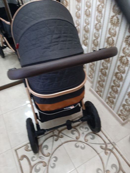 Продам коляску б/у