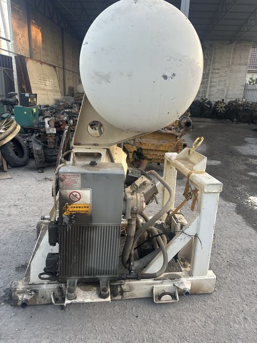 Миксер редуктор насос гидромотор комплект