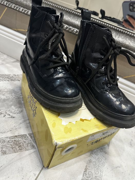 Ботинки для девочки