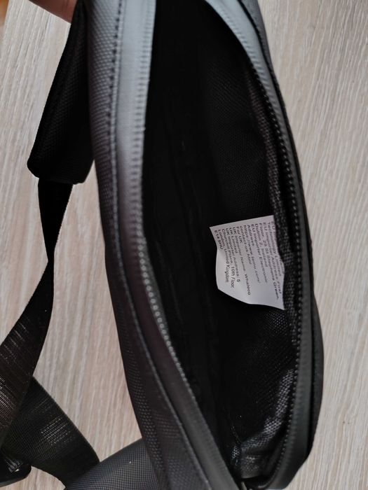 мъжка чанта за кръст/през рамо