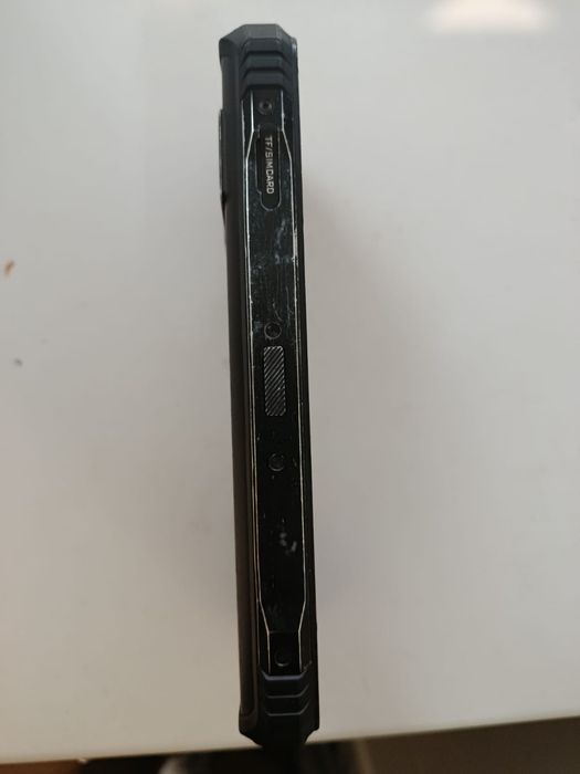 Продам телефон DOOGEE S 118