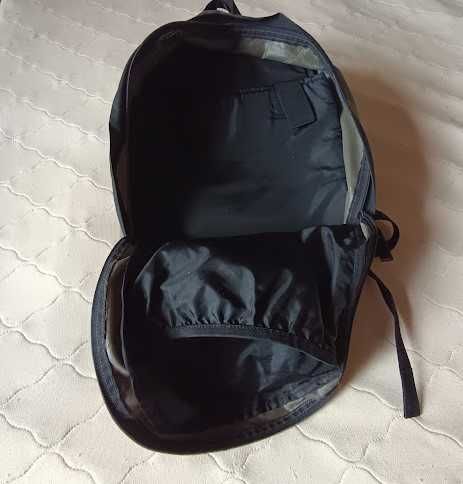 Туристическа раница