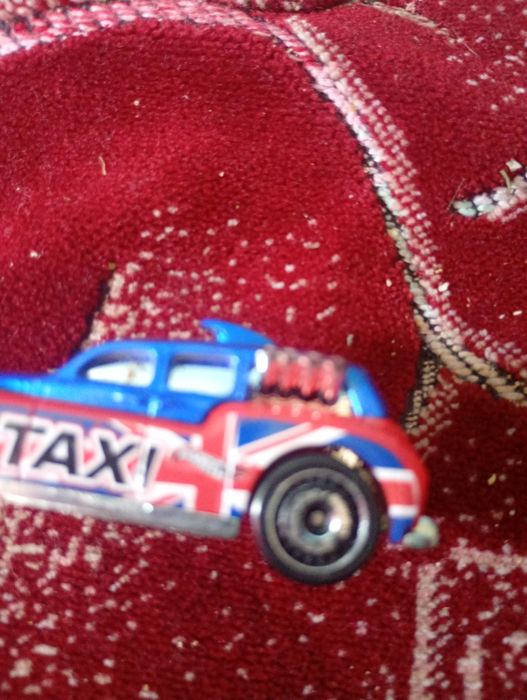 Mașinuță taxi de colecție