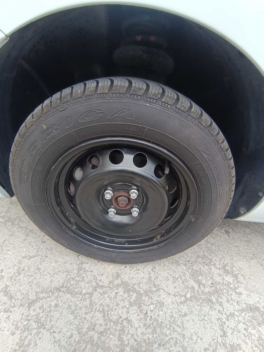 Джанти с Зимни гуми от  Дачия