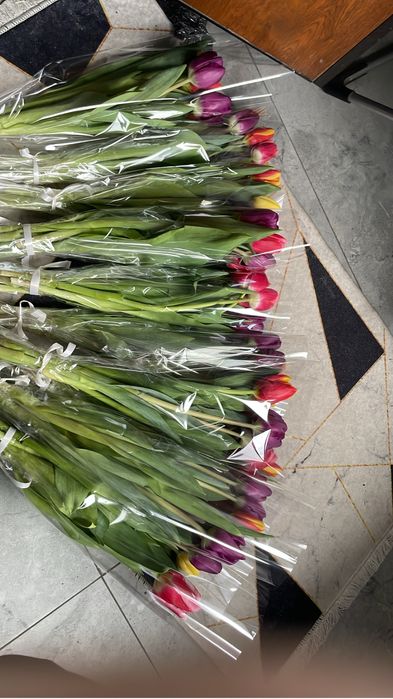 тюльпаны от 300 и 400