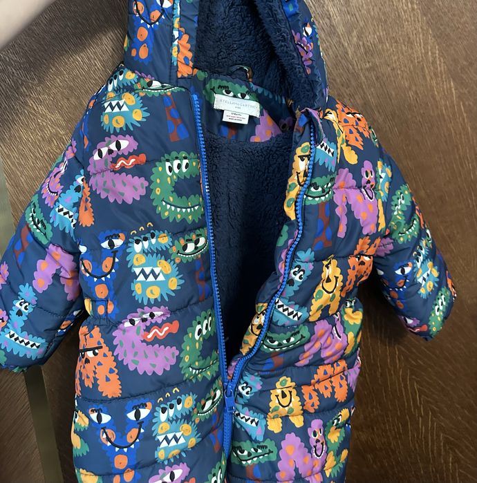 Комбинезон Stella McCartney и пинетки JoJo