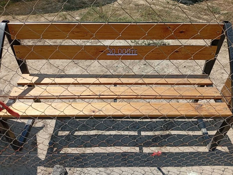 Продам скамейки и урны