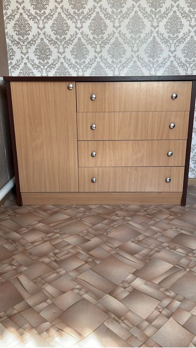 Продам спальнвй гарнитур