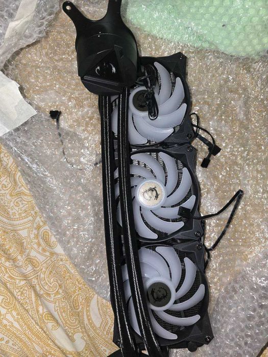 Водно охлаждане MSI MAG CORELIQUID 360R