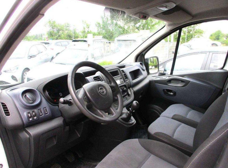 Opel Vivaro НА ЧАСТИ 3 броя
