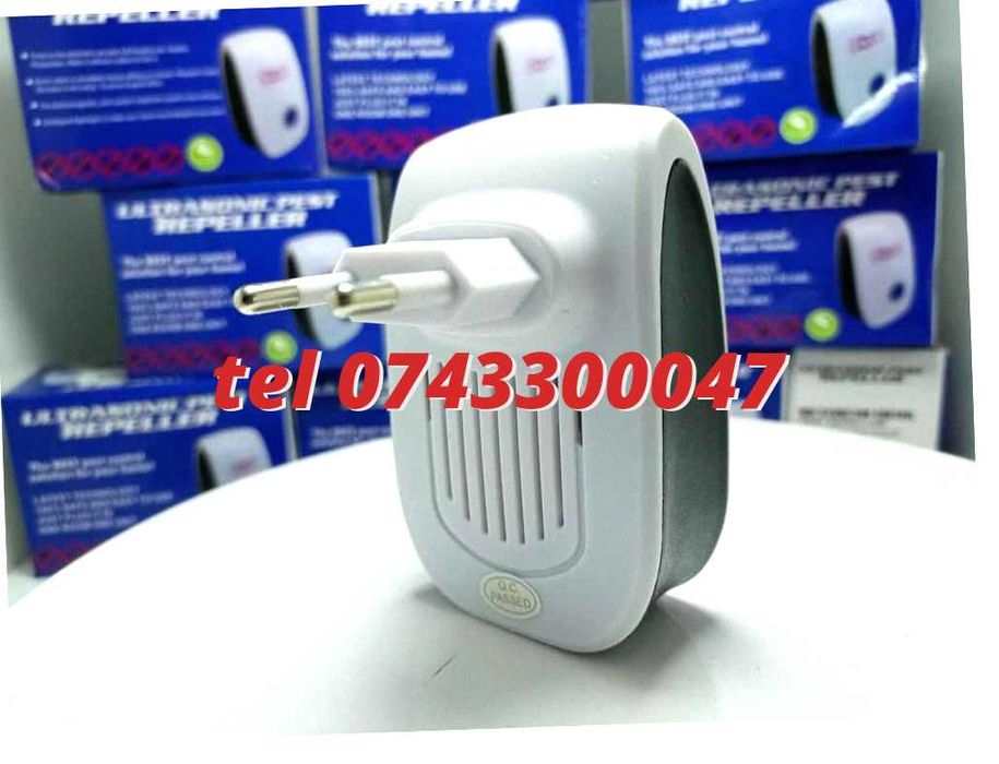 Aparat Pest Repeller Anti Soareci Anti Insecte 220v
