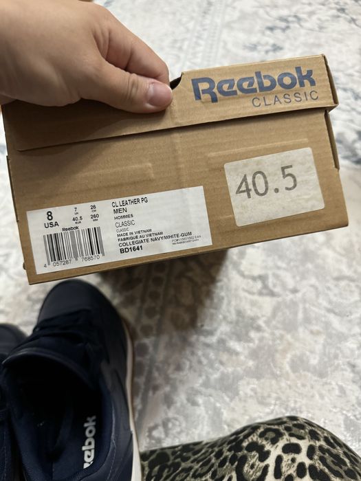 Продам кроссовки Reebook