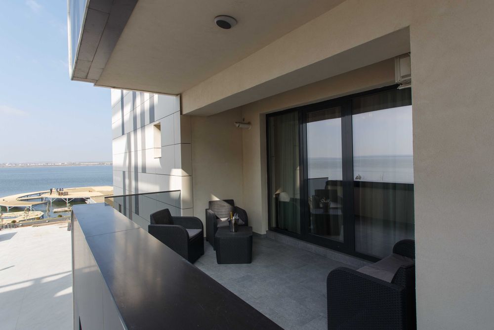 Apartamant 2 camere bloc Stefan Building Lake 1