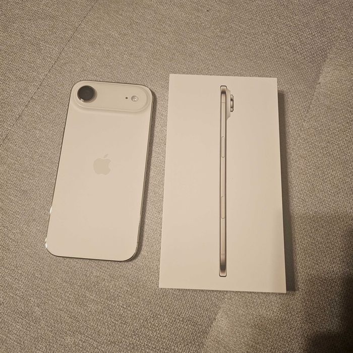 iPhone Air 256GB Gold