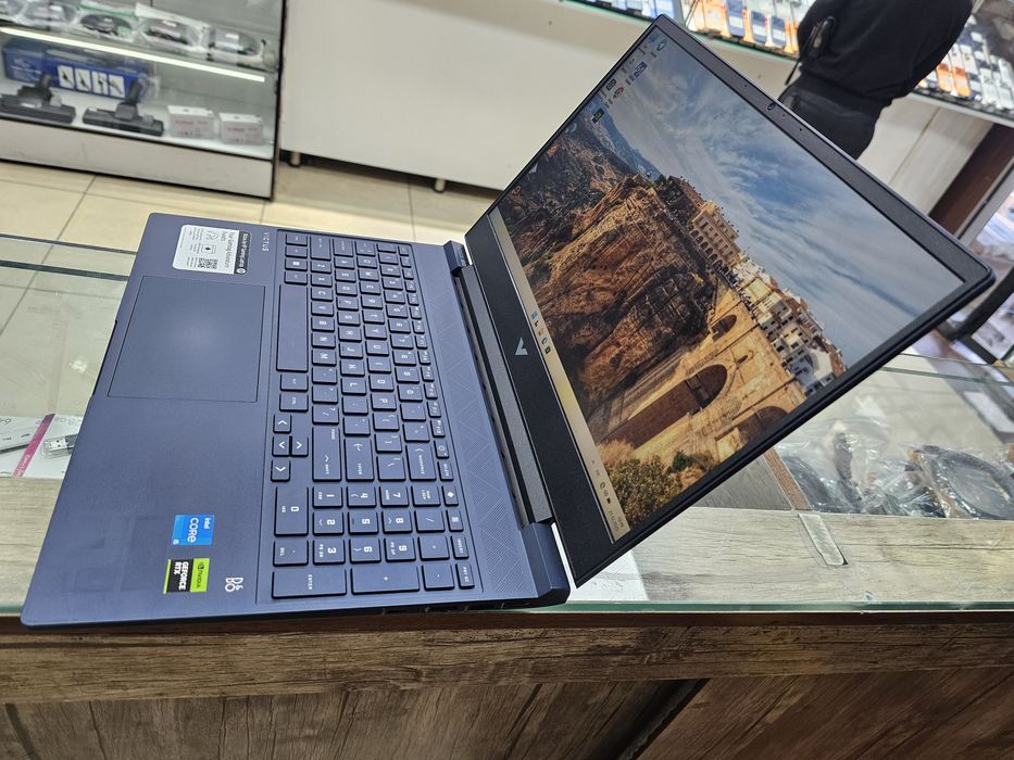 HP Victus i5-13420H + RTX3050 6GB