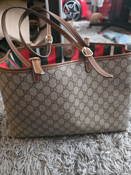 Маркова чанта модел 2026г страхотна