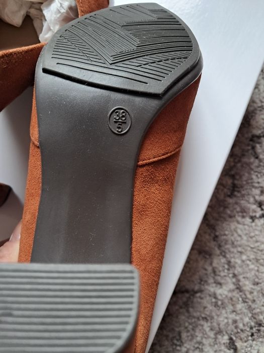 Pantofi piele naturala mărimea 38