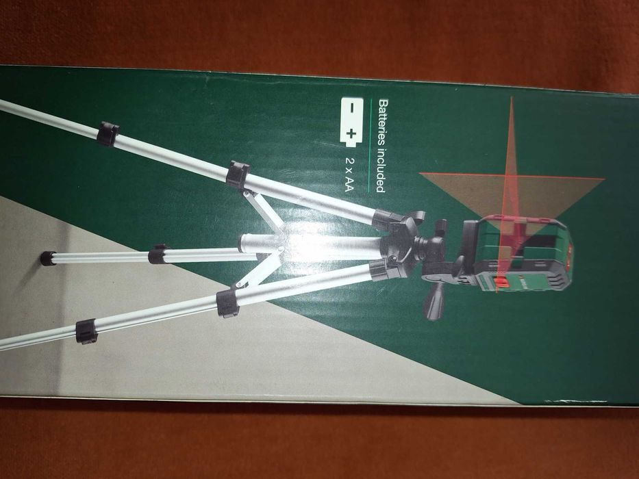 Nivela laser cu linii incrucisate, cu trepied, autonivelare