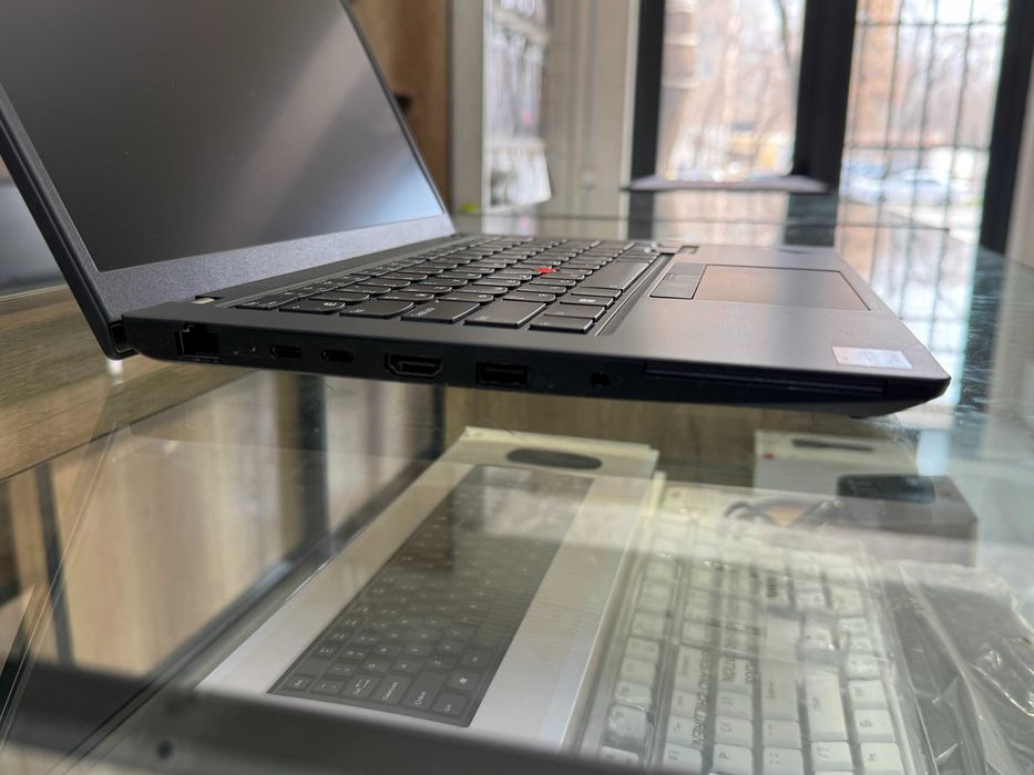Lenovo ThinkPad L14 AMD Ryzen 7530U озу16гб 256ssd