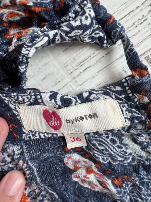 Рокли и гащеризони на Зара , Котон , роклите са без забележки